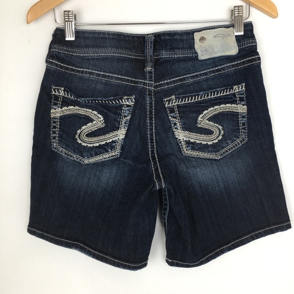 Silver Jeans Suki Mid Shorts Dark Wash Casual Western Denim Shorts Women’s Sz 27 - Picture 11 of 12